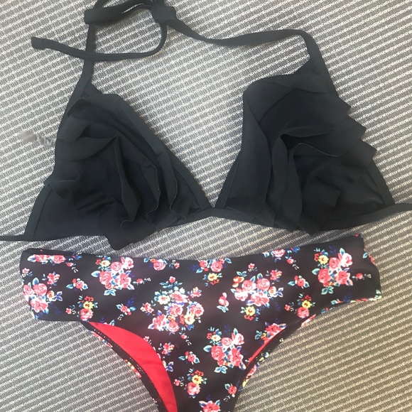 Forever 21 Women’s Bikini Size S - Picture 7 of 8